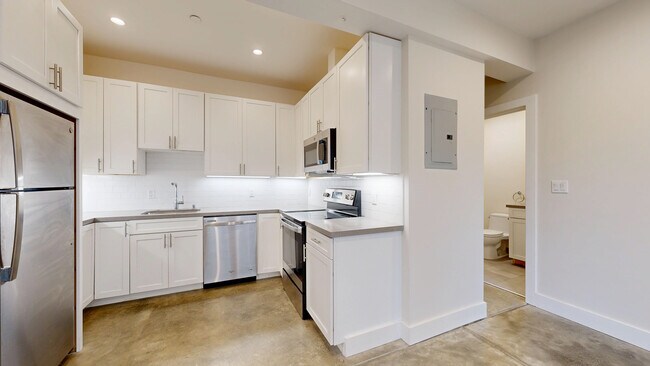 Foto del edificio - 737 Ashbury St