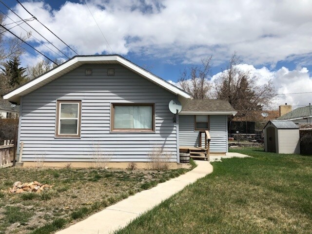 Primary Photo - 1205 Date St