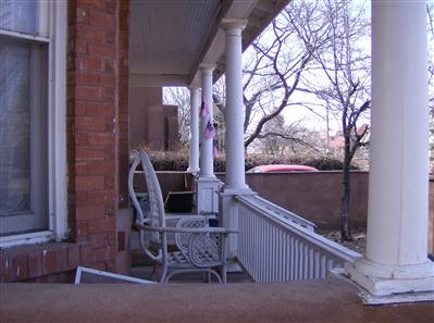 Building Photo - 136 E Santa Fe Ave