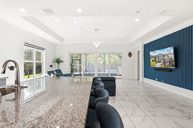 Building Photo - 13185 Mount Columbia Terrace