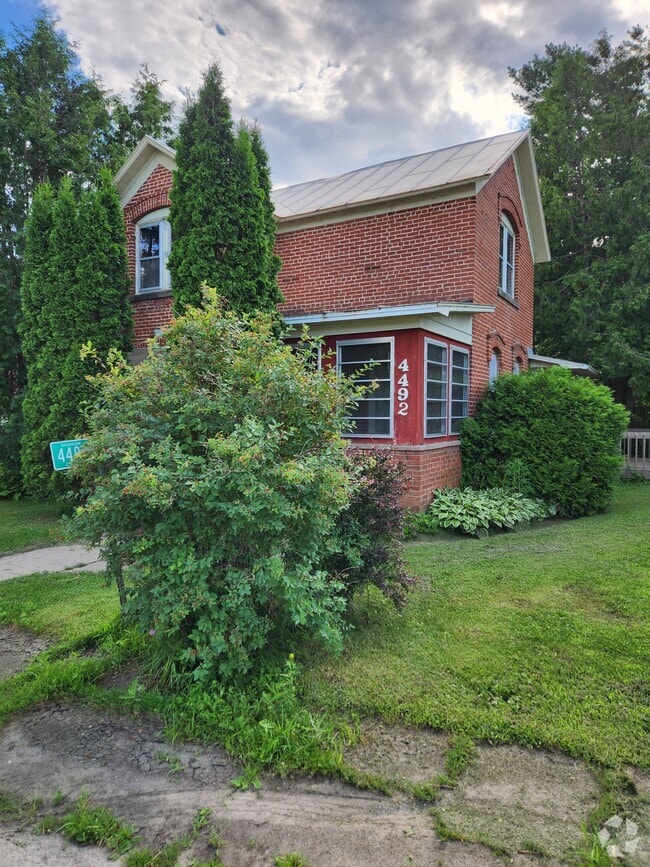 Building Photo - 4492 County Road J