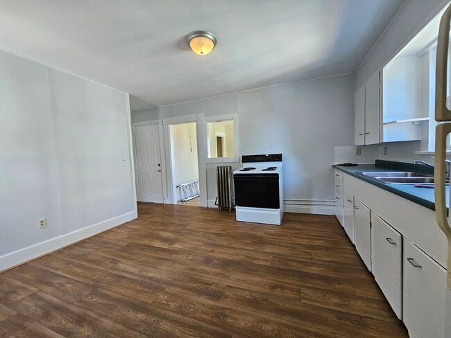 Foto del edificio - 17 Mousam St