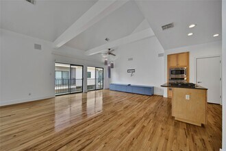 Building Photo - 4205 Eigel St