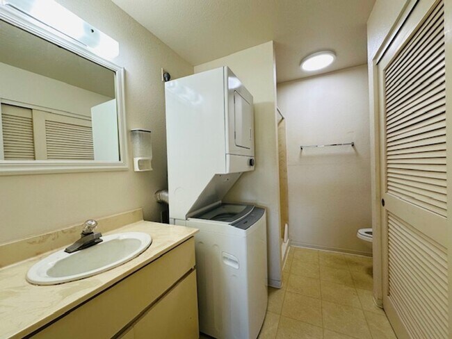 Foto del edificio - 1 Bedroom, 1 Bathroom, 1 Parking (Hikino)