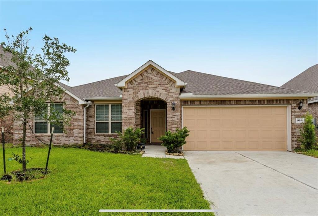 Foto principal - 24510 Raven Cliff Falls Dr
