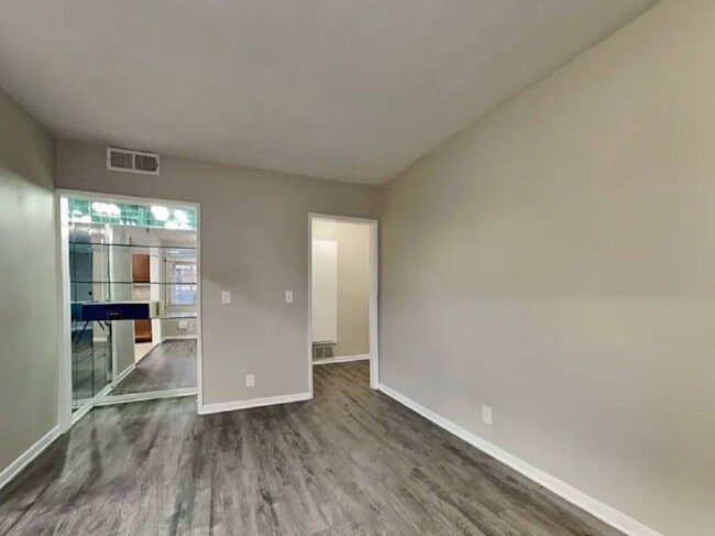 Building Photo - 2137 Little Brook Ln