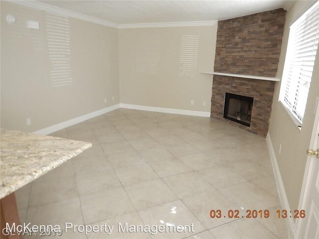 Foto del edificio - 2 br, 2 bath House - 1105 N Buffalo #101