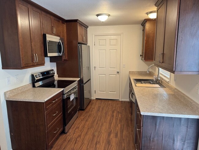 Building Photo - Mount Vernon 3 Bed/1 Bath Quiet Neighborhood