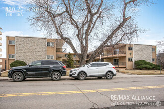 Building Photo - 830 20th St