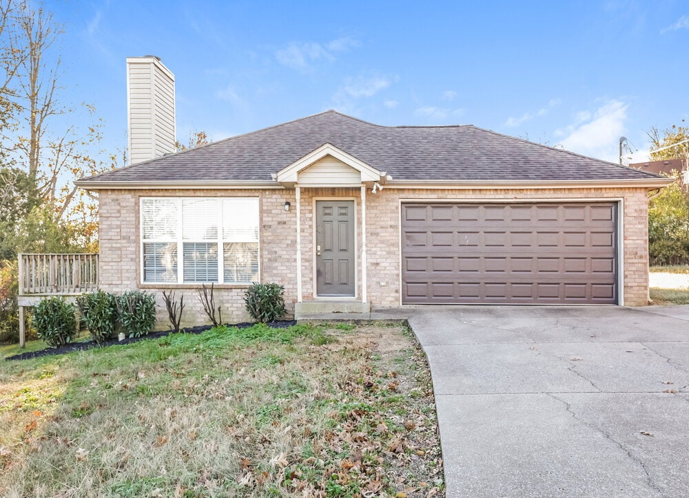 Foto principal - 838 Carmen Way