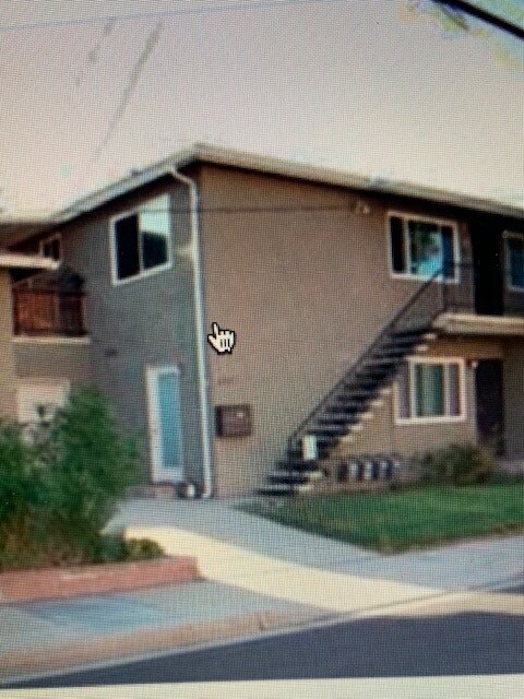 Primary Photo - 2523 Voorhees Ave