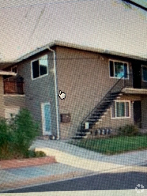Building Photo - 2523 Voorhees Ave