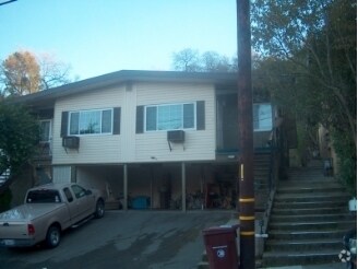 Foto del edificio - 3771 Sundale Rd