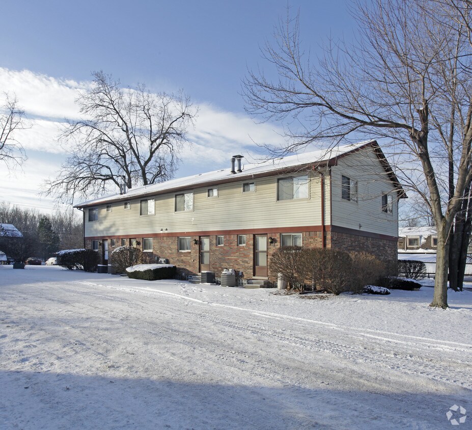 Primary Photo - Herrold Apartments