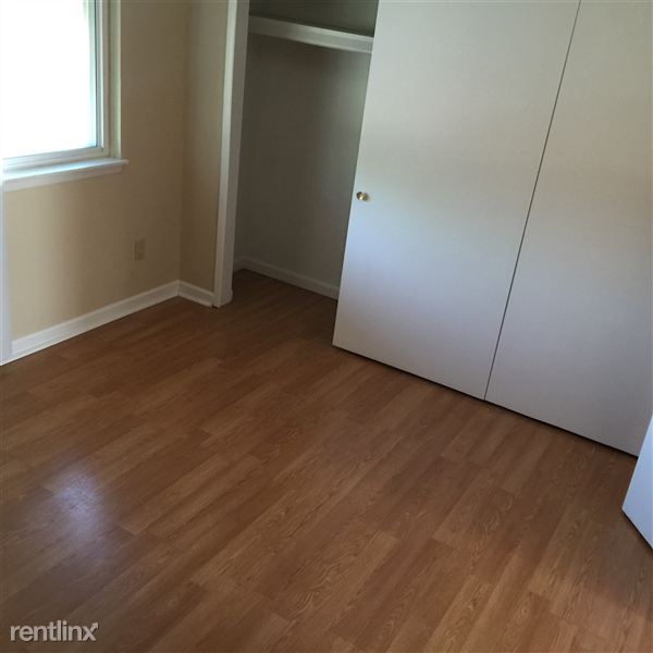 Building Photo - 35289 Terrybrook Dr