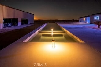 Building Photo - 60810 Cole Ln