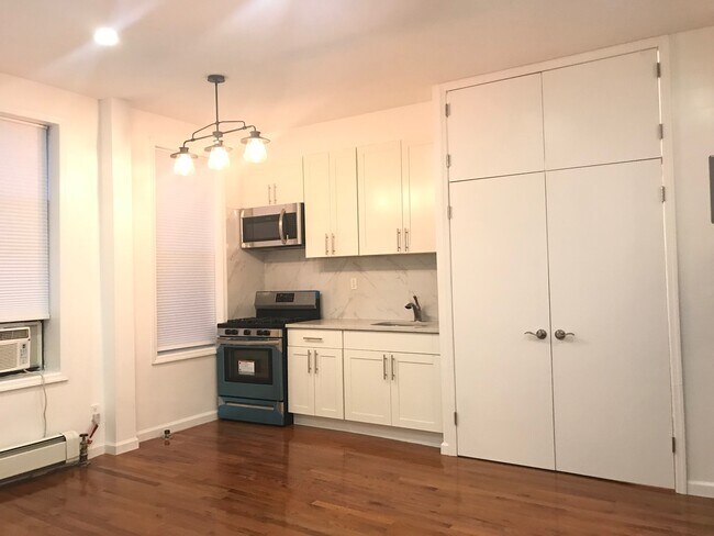 Foto del edificio - 7601 3rd Ave