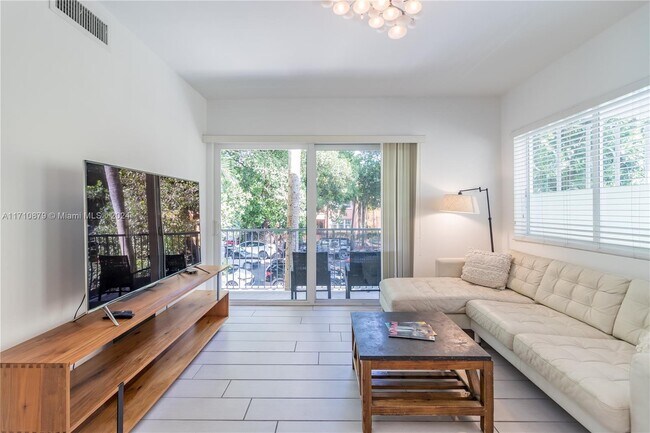 Foto del edificio - 740 Meridian Ave