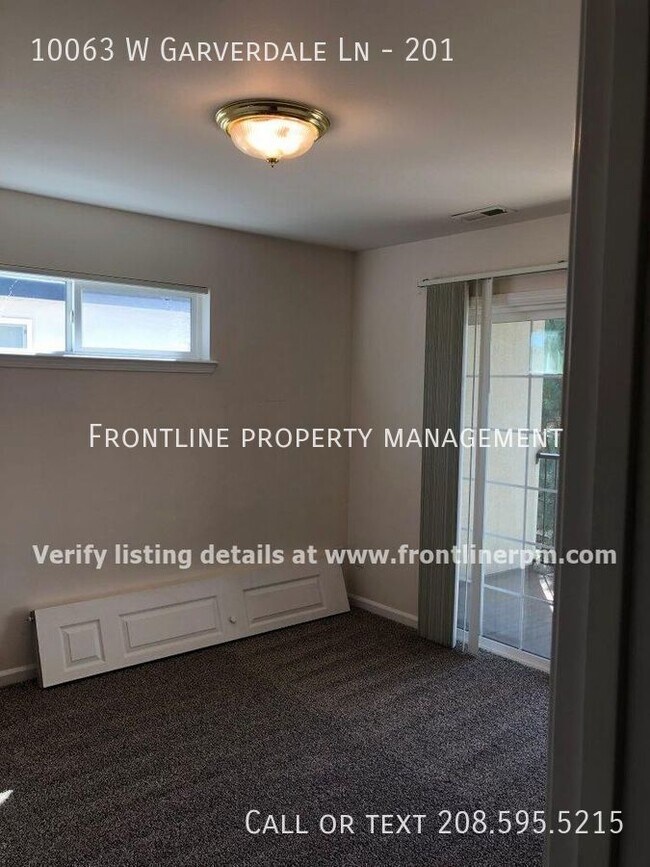 Foto del edificio - 10063 W Garverdale Ln