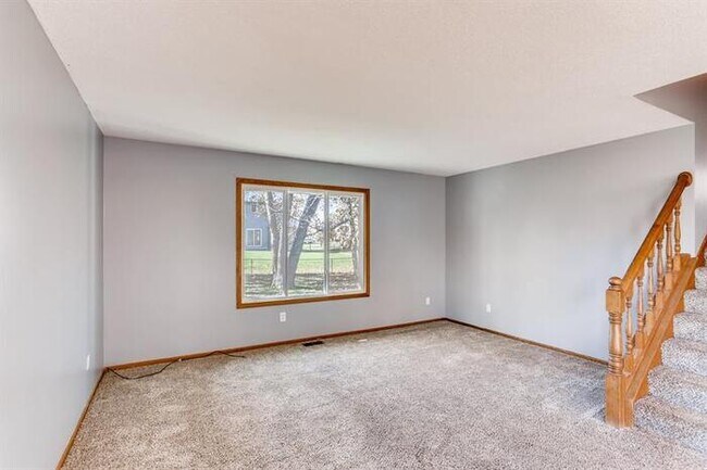 Foto del edificio - 513 SW 5th Street SW, St Michael, MN, 55376