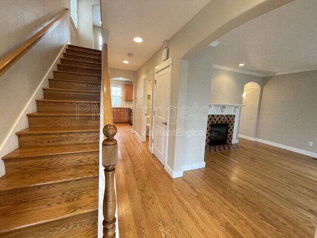Foto del edificio - 10235 NW Edgewood Dr