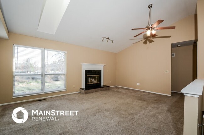 Foto del edificio - 2438 Black Pine Ct