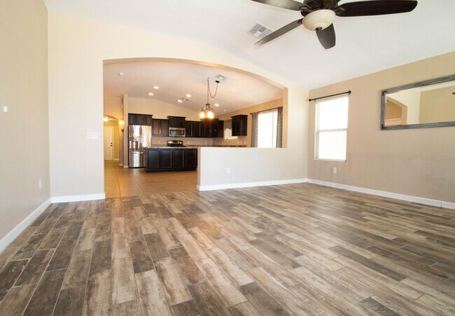 Building Photo - Arizona Homes Rentals and Sales