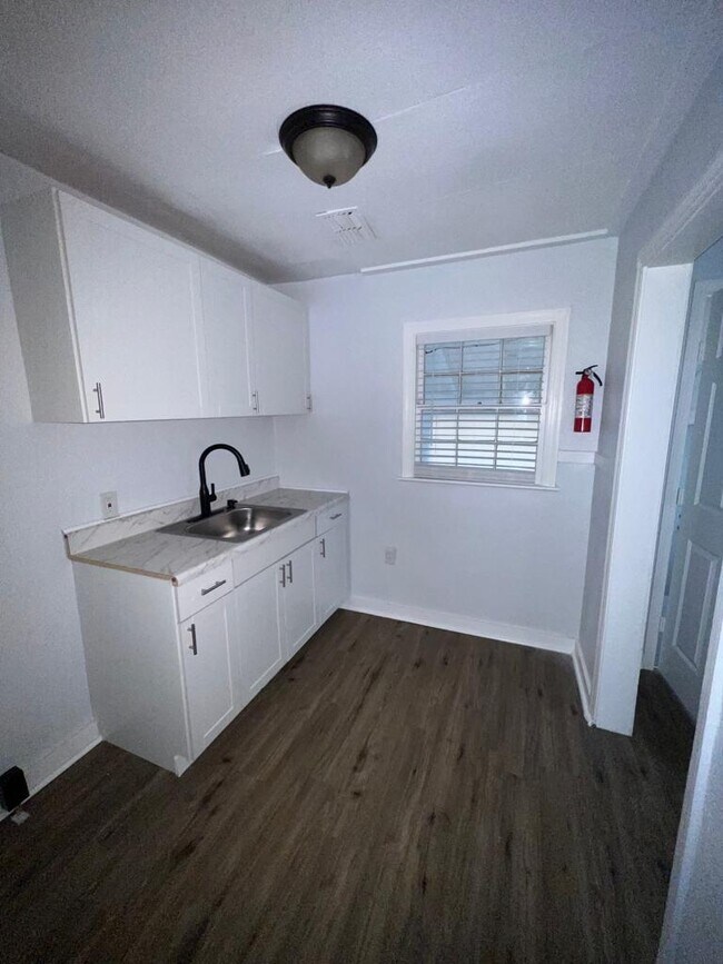 1019 Combs St, Jackson, MS 39204 House Rental in Jackson, MS