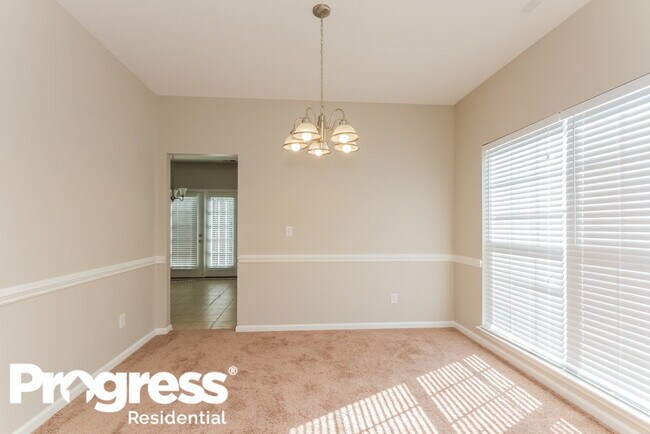 Foto del edificio - 6340 Dillard Ridge Dr