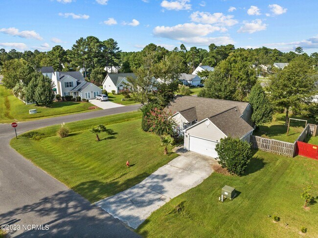 Building Photo - 675 Hickory Branches Dr