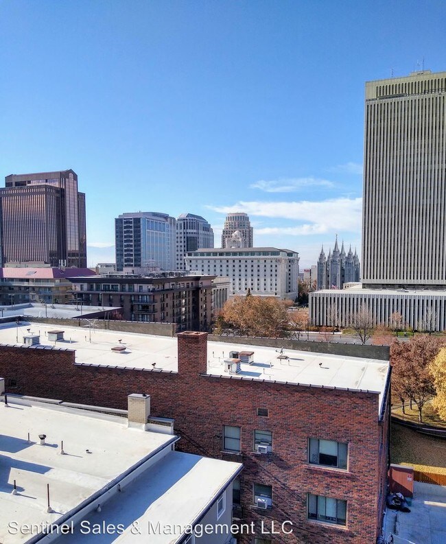 Foto del edificio - 2 br, 2 bath House - 131 E First Ave. #605