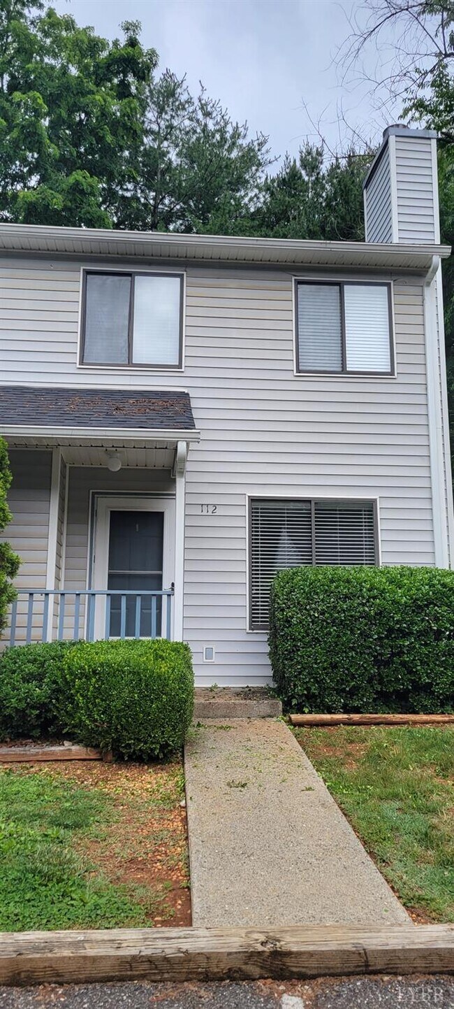 Foto del edificio - 112 Montview Forest Dr