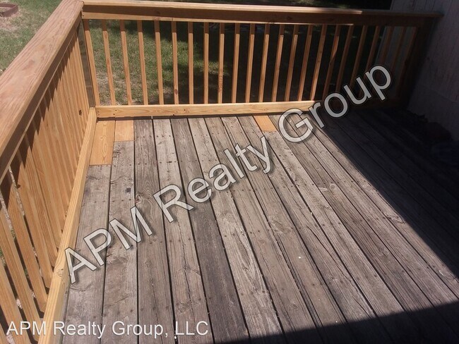 Building Photo - 2 br, 1 bath House - 1004 D Avenue