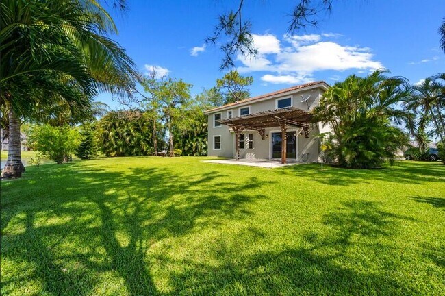 Foto del edificio - 14552 Larkspur Ln