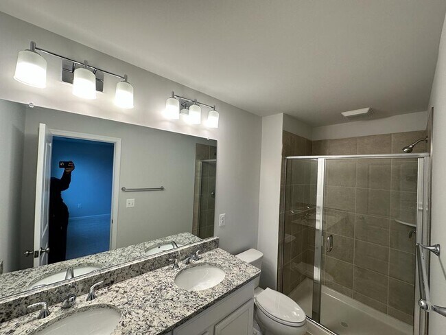 Foto del edificio - 545 McCormick Farm Dr