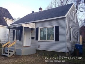 Building Photo - 532 Vernon St