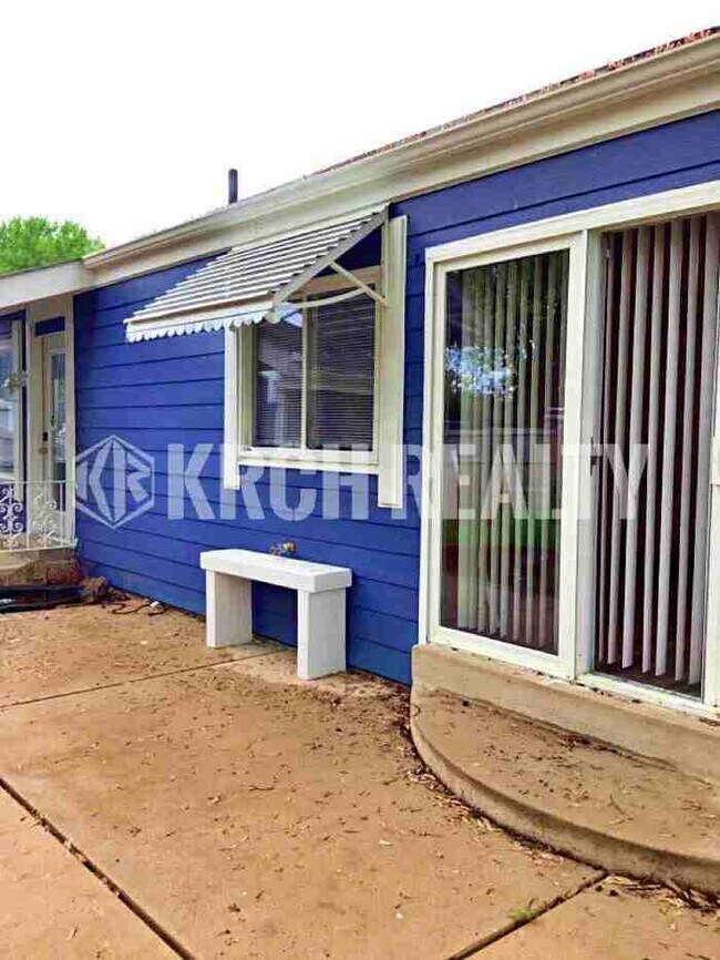 Building Photo - 3264 Green Pasture Dr