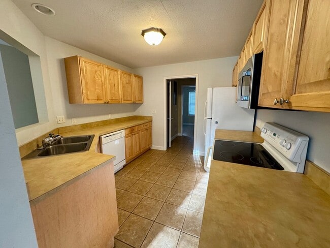 Foto del edificio - 208 Sawyer Ln