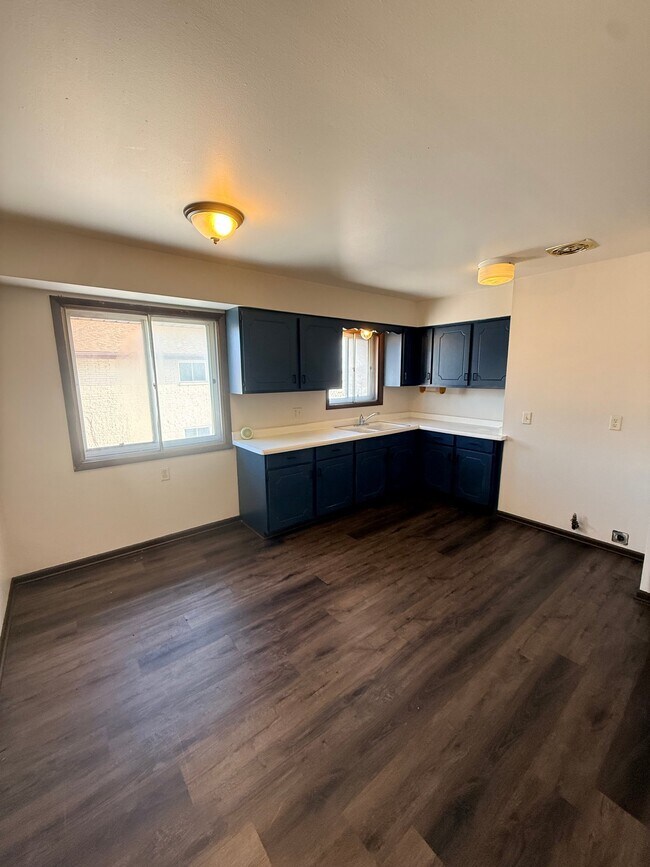 Foto del edificio - 8803 W Thurston Ave
