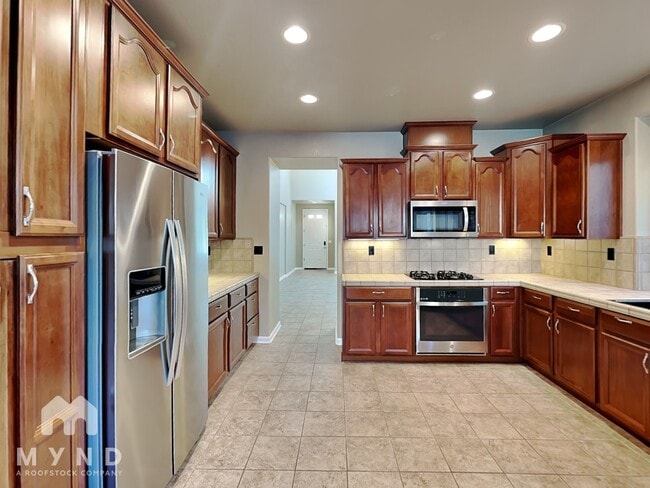 Building Photo - 3532 Silverwood Rd