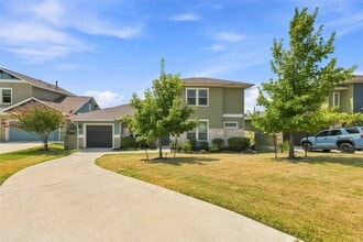 Building Photo - 1722 Rowdy Loop