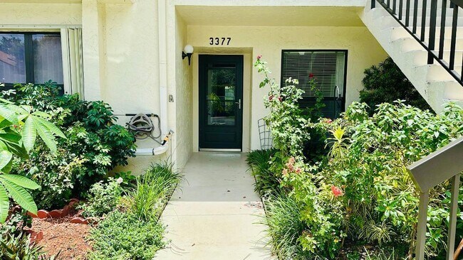 Foto del edificio - 3377 Lucerne Park Dr