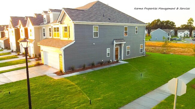 Foto del edificio - 797 Earhart St NW