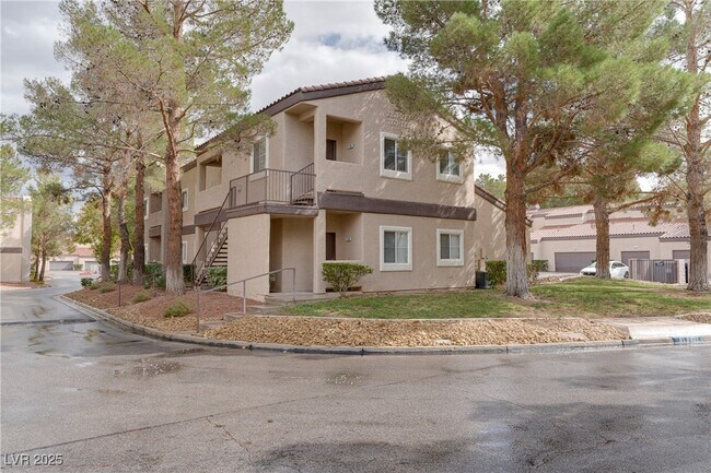 Foto del edificio - 5250 S Rainbow Blvd