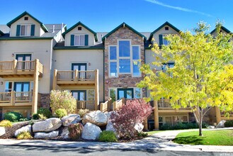 Building Photo - 3598 N Huntsman Path