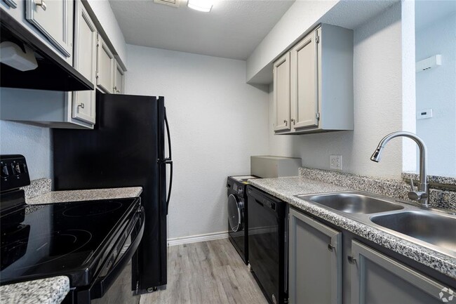 Foto del edificio - 13151 Walden Rd