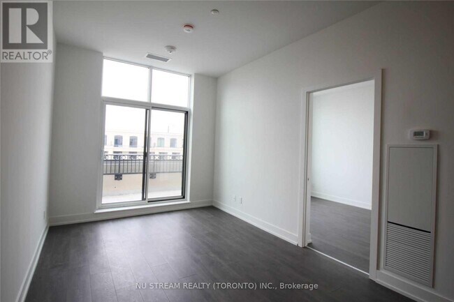 Building Photo - 278 Buchanan Dr