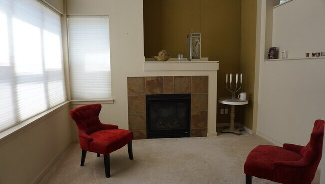 Building Photo - 12174 Greenhaven