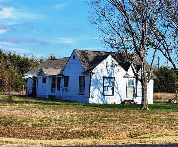 Building Photo - 4494 N U.S. Hwy 69