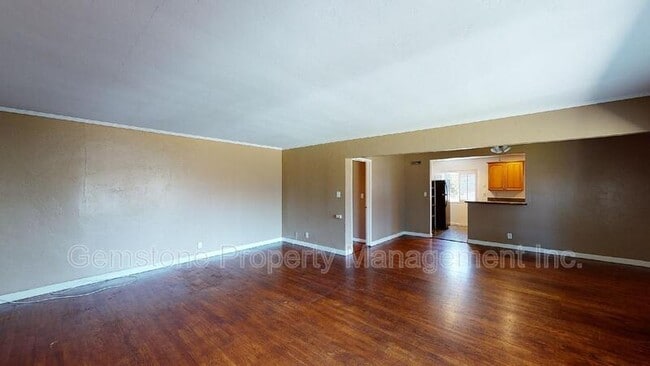 Foto del edificio - 5744 Mary Ln Dr